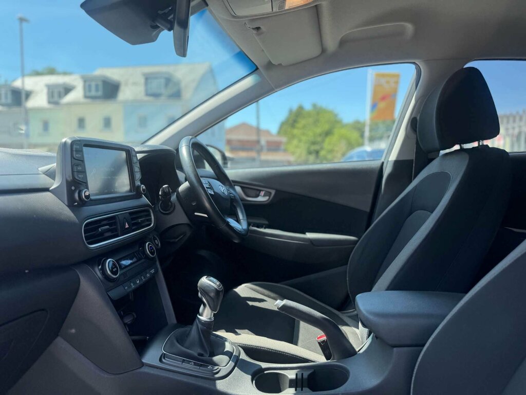 Hyundai Kona 1.0T Gdi Blue Drive Premium Se Silver #42