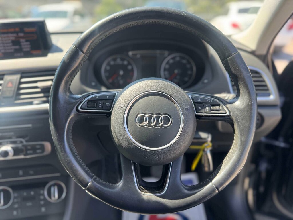 Audi Q3 1.4 Q3 Se Tfsi Black #5