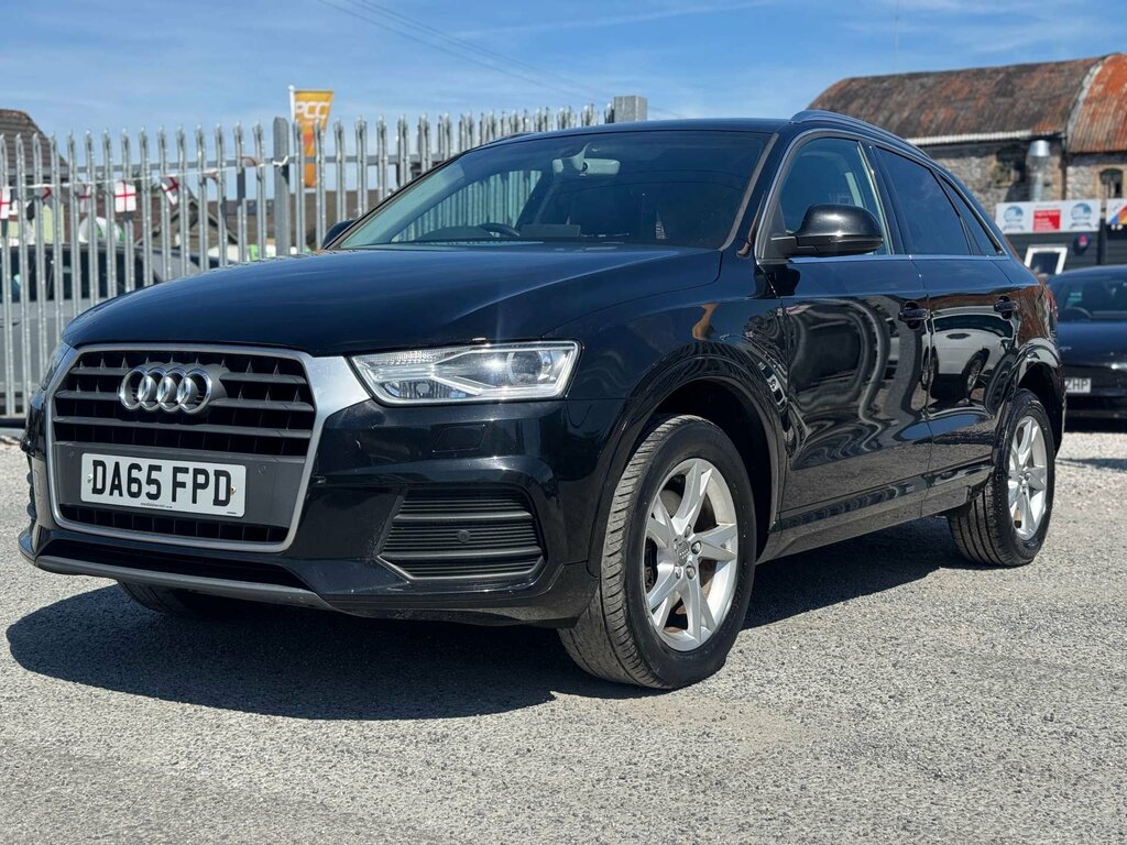 Audi Q3 1.4 Q3 Se Tfsi Black #3