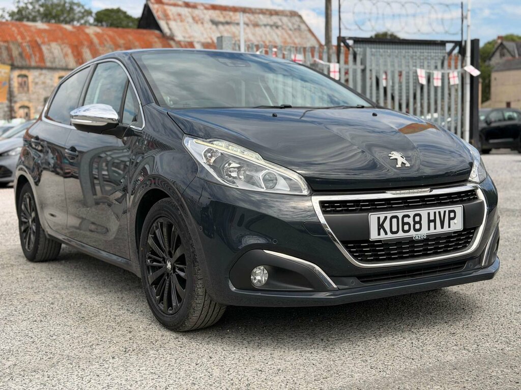 Peugeot 208 1.2 208 Tech Edition Ss KO68HVP Grey