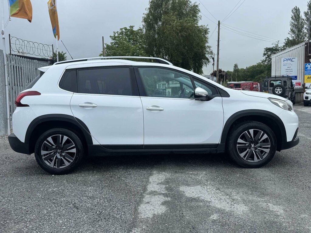 Peugeot 2008 Suv 1.6 Bluehdi Allure Euro 6 201717 Black #11