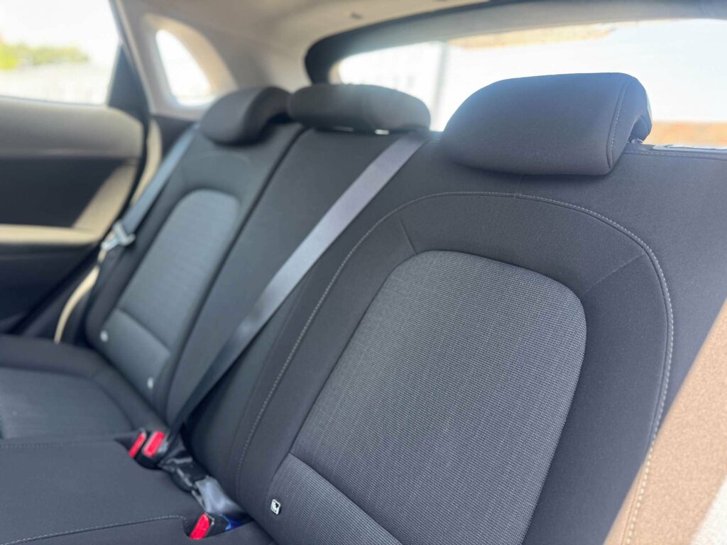 Hyundai Kona 39Kwh Se Connect 10.5Kw Charger Black #26