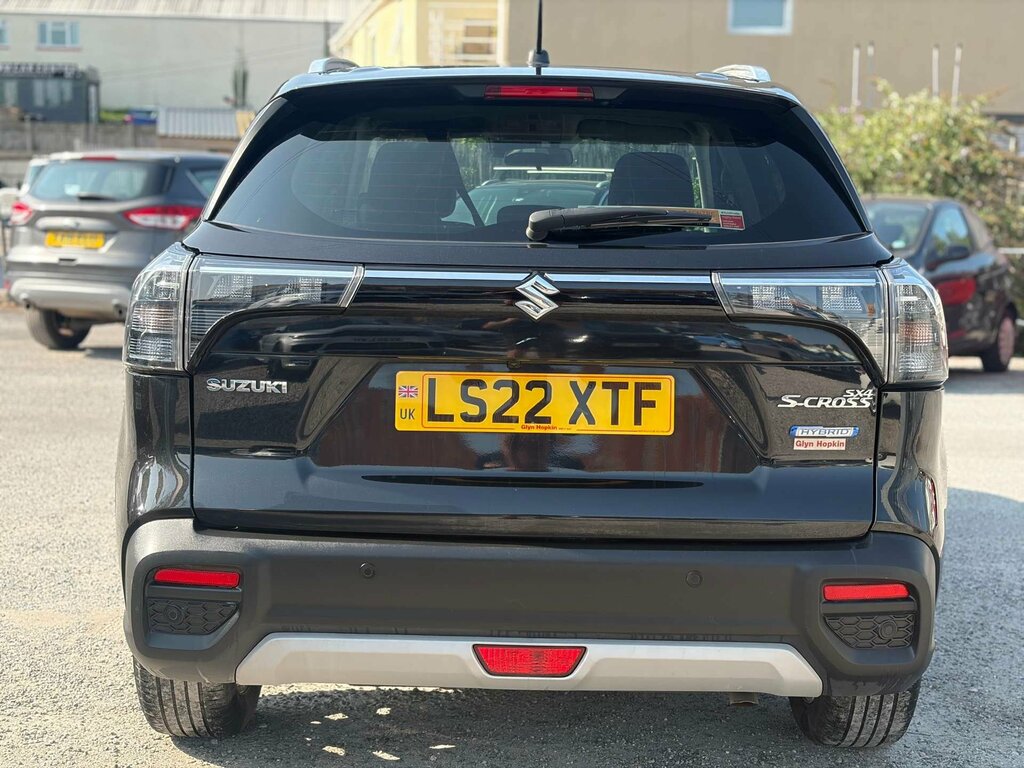 Suzuki SX4 S Cross Hatchback  #27