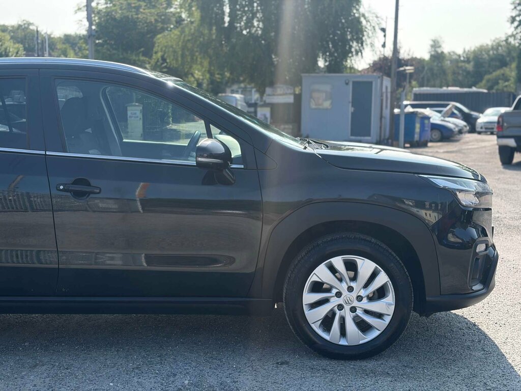 Suzuki SX4 S Cross Hatchback  #8