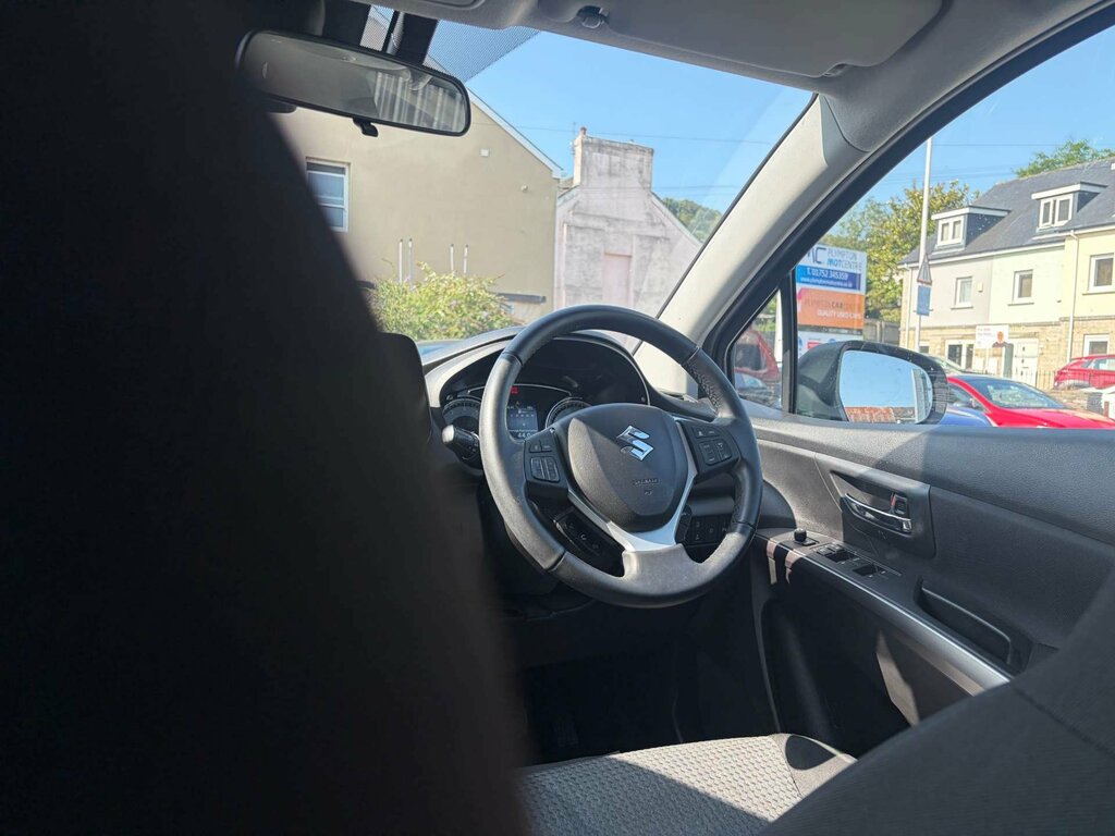 Suzuki SX4 S Cross Hatchback  #31