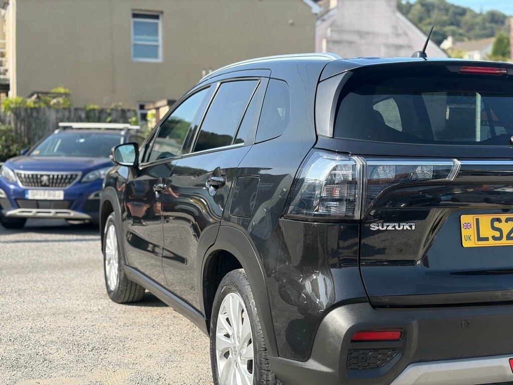 Suzuki SX4 S Cross Hatchback  #28