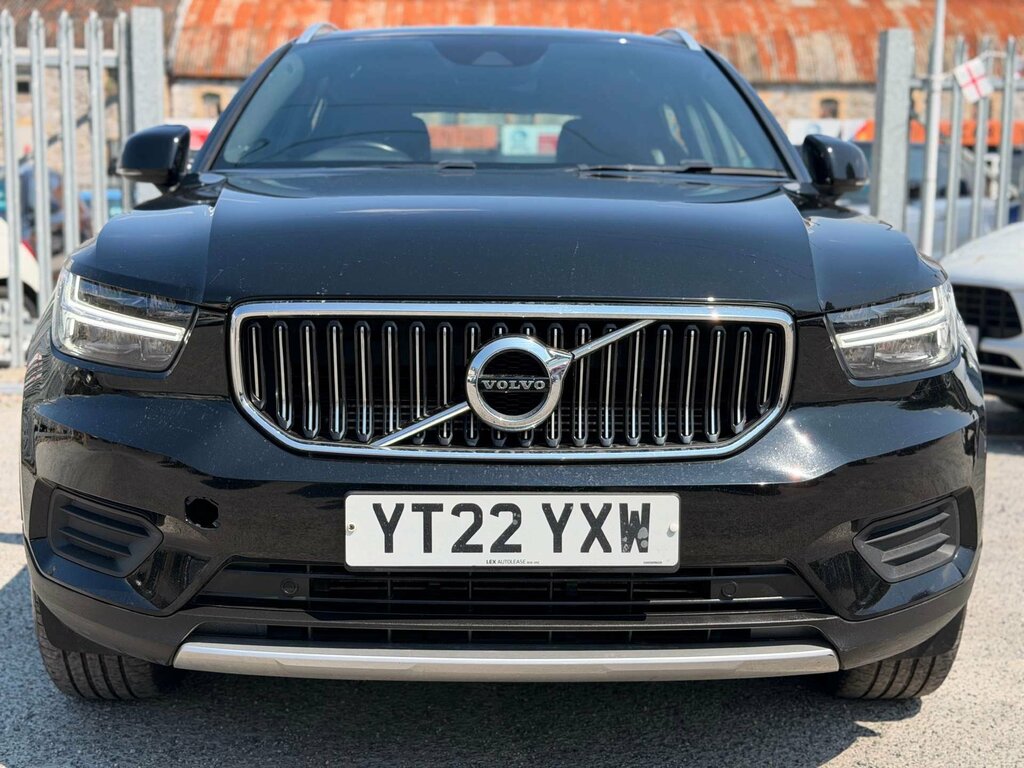 Volvo XC40 1.5 Xc40 Inscription Expression T4 Recharge 5 YT22YXW Black #2