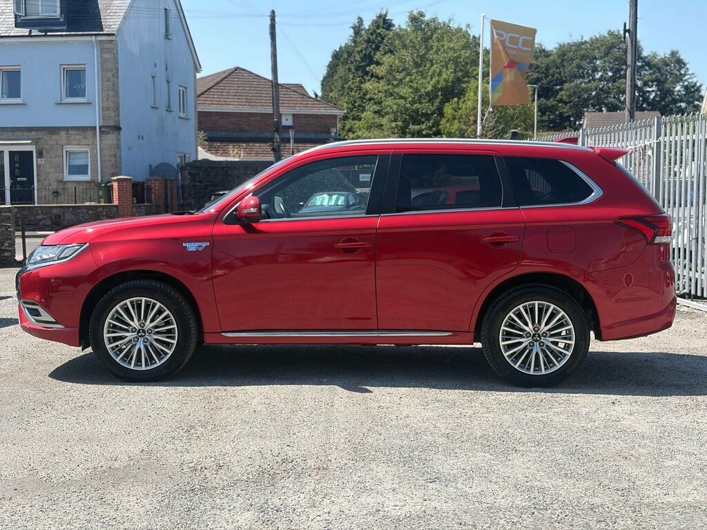 Mitsubishi Outlander 2.4 Outlander 4H Phev Cvt 4Wd DY19XRX Red #4