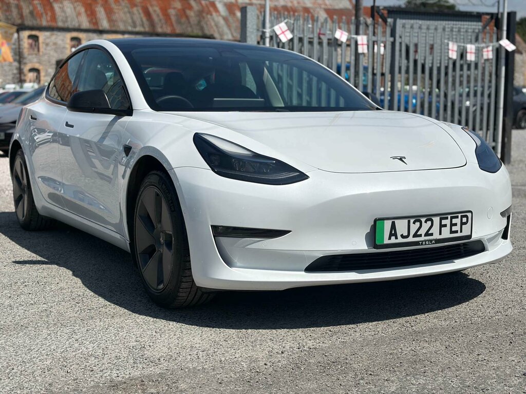 Tesla Model 3 Model 3 Long Range Awd 4Wd White