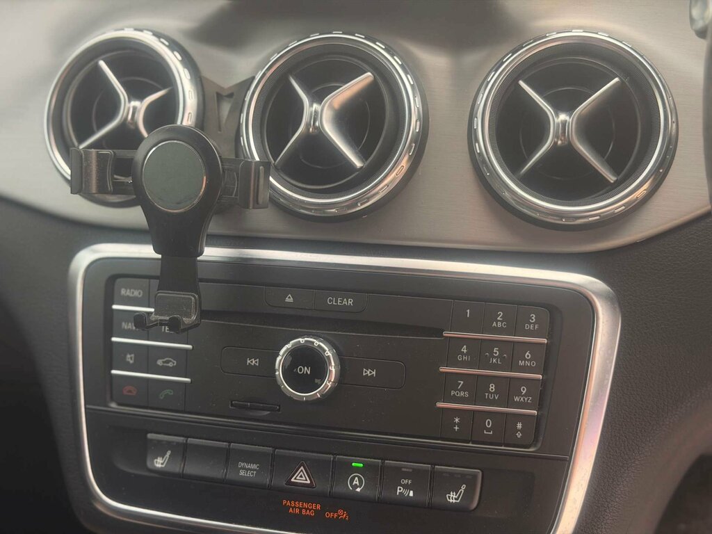 Mercedes-Benz GLA Class 2.1 Gla 220 D 4Matic Amg Line 174 Bhp Blue #46