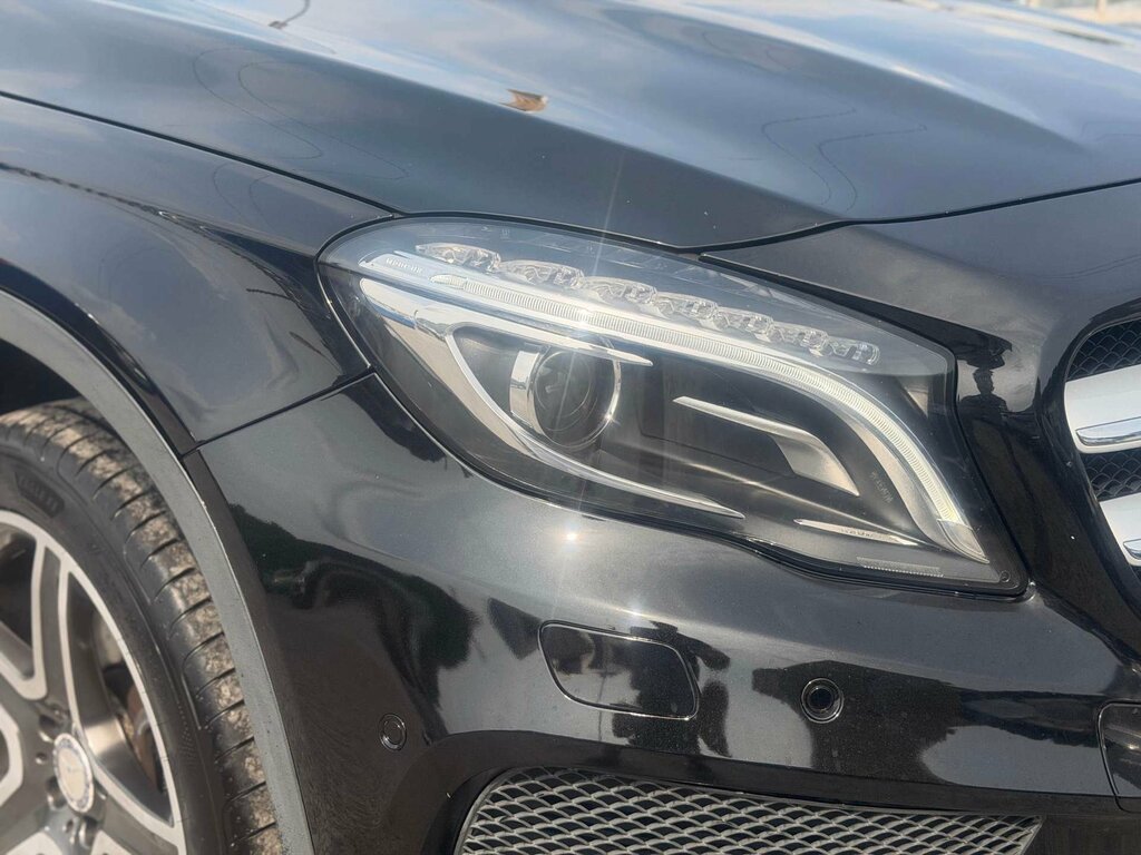 Mercedes-Benz GLA Class 2.1 Gla 220 D 4Matic Amg Line 174 Bhp Blue #42
