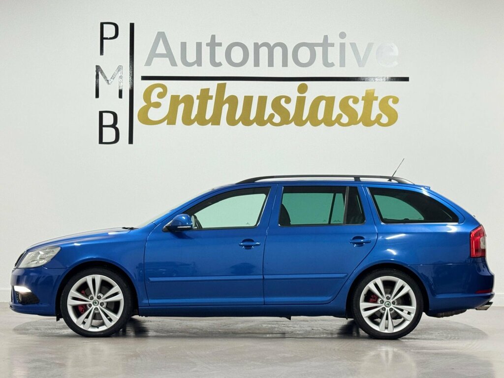 Skoda Octavia Hatchback Blue #16