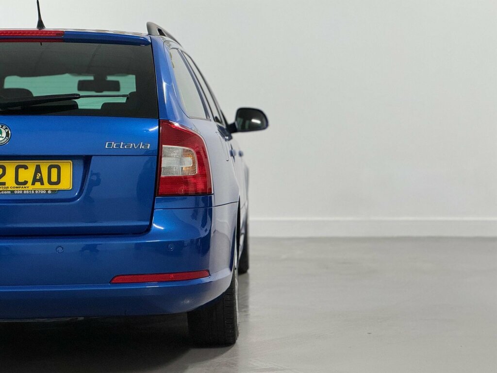 Skoda Octavia Hatchback Blue #35