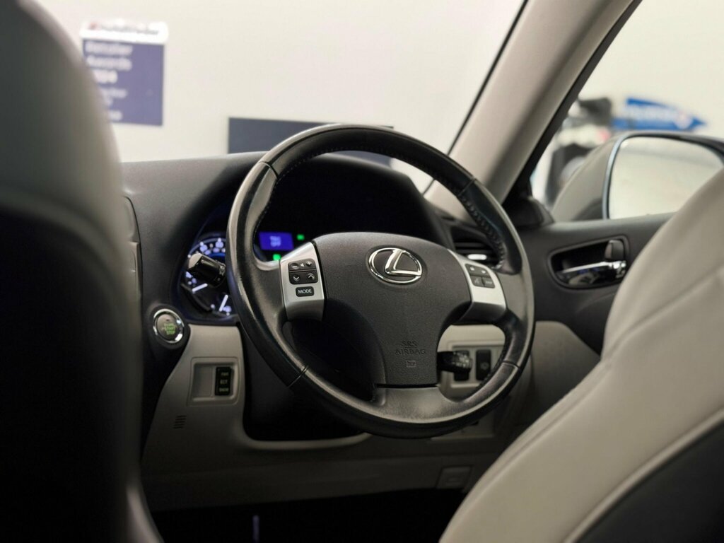 Lexus IS 2.5 250 V6 Advance Euro 5 #6