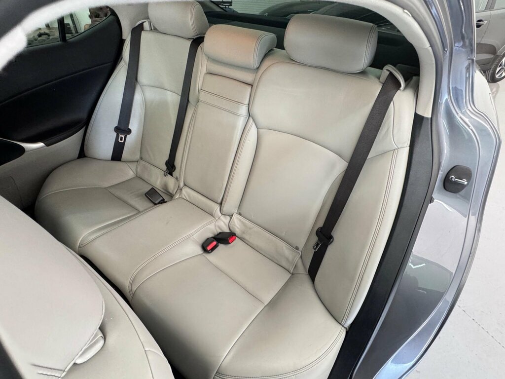 Lexus IS Saloon 2.5 250 V6 Se-l Euro 5 201212 Grey #27