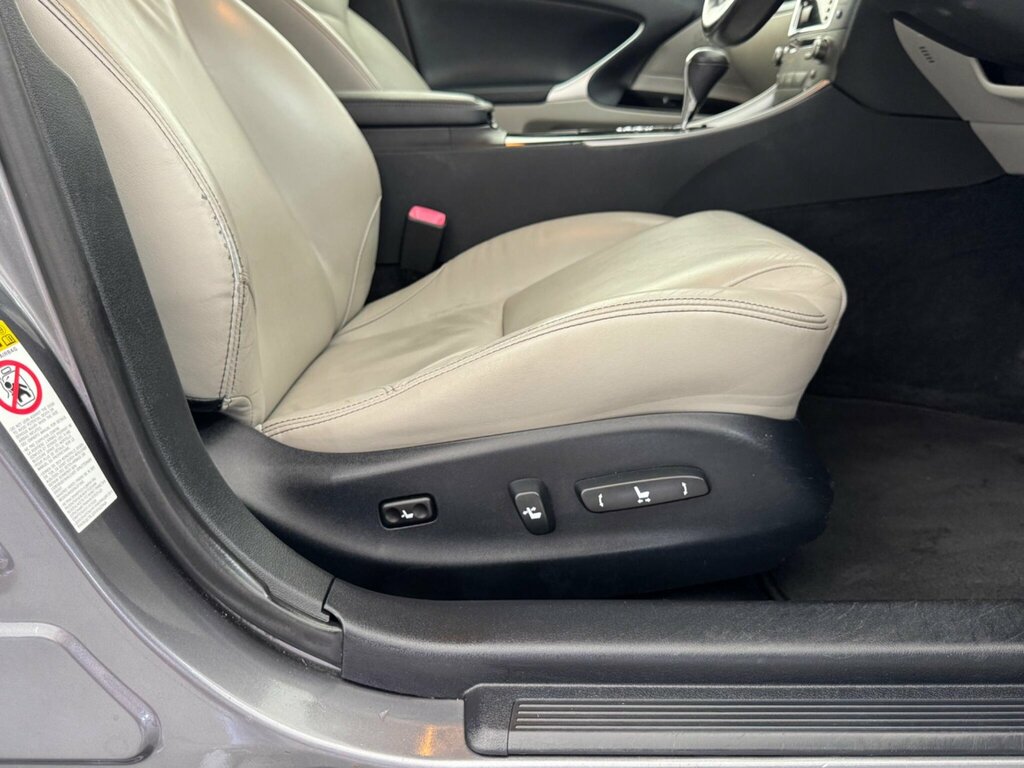 Lexus IS Saloon 2.5 250 V6 Se-l Euro 5 201212 Grey #31