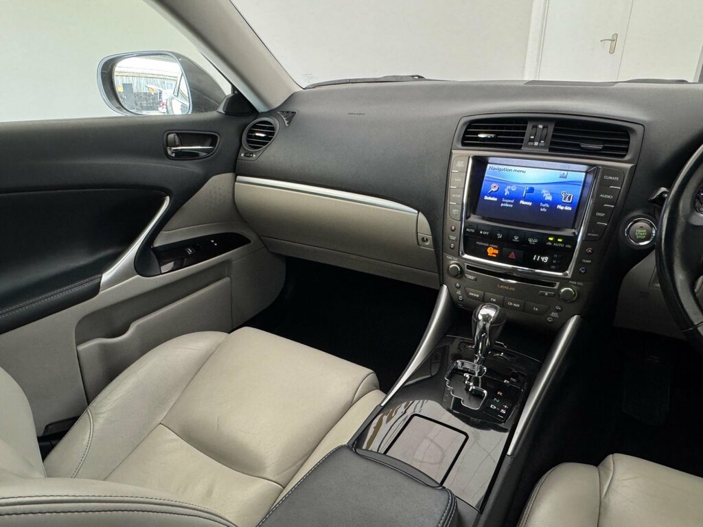 Lexus IS Saloon 2.5 250 V6 Se-l Euro 5 201212 Grey #82