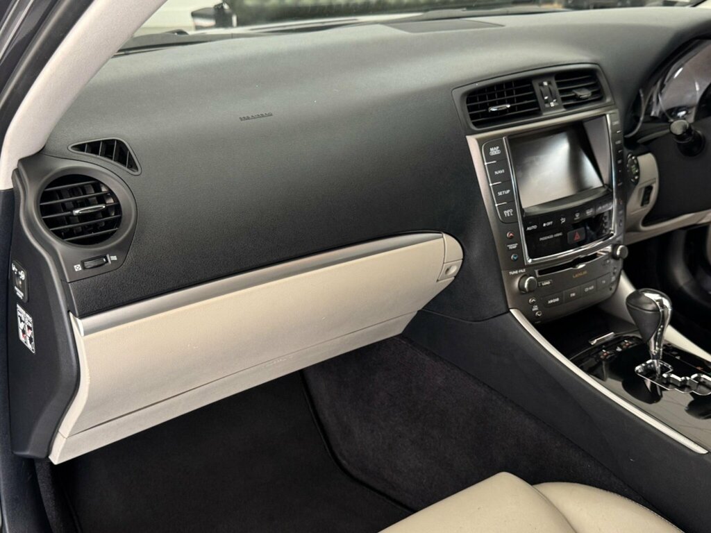 Lexus IS Saloon 2.5 250 V6 Se-l Euro 5 201212 Grey #43