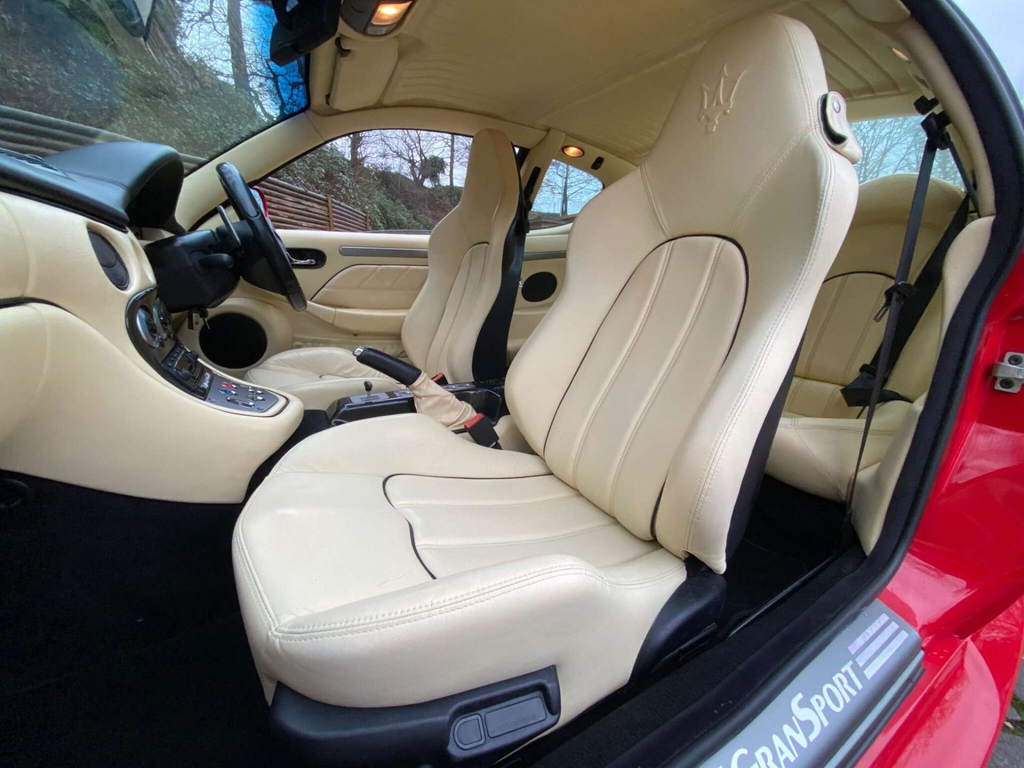 Maserati GranSport 4.2 2dr Red #3