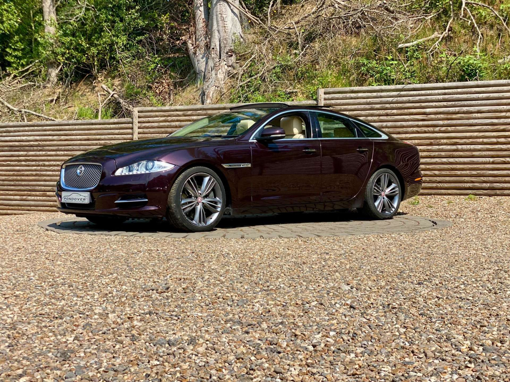Jaguar XJ V8 Supersport Euro 5 Ss Lwb Red