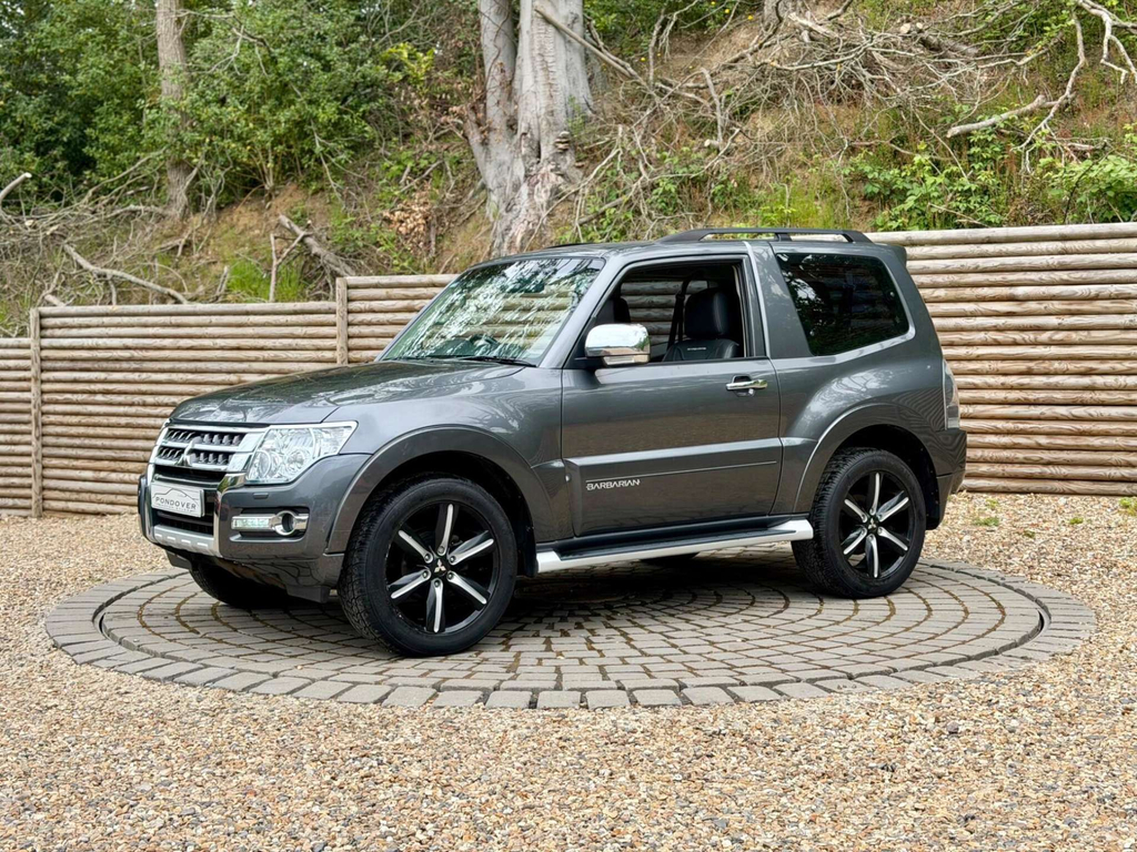 Mitsubishi Shogun Di-dc Barbarian 4Wd Euro 6 Swb YD65JVA Grey #4