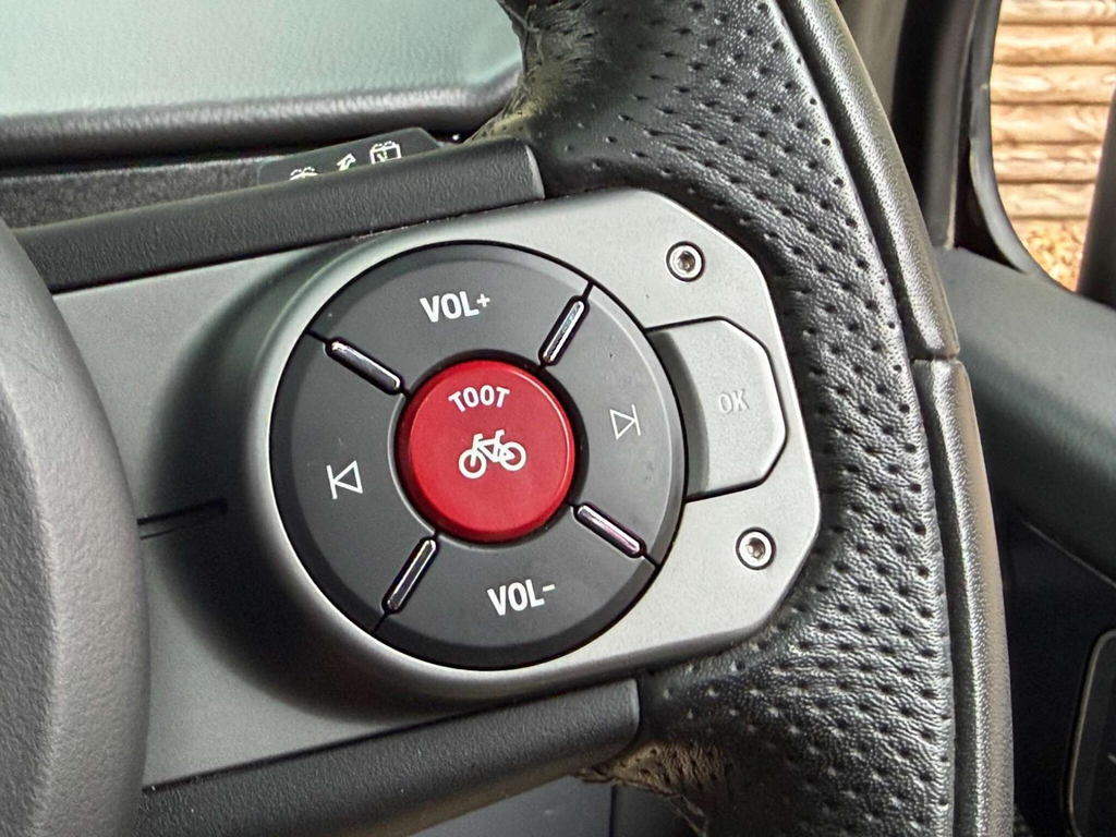 Volkswagen 150Kw Life Pro Perform 77Kwh Grey #44