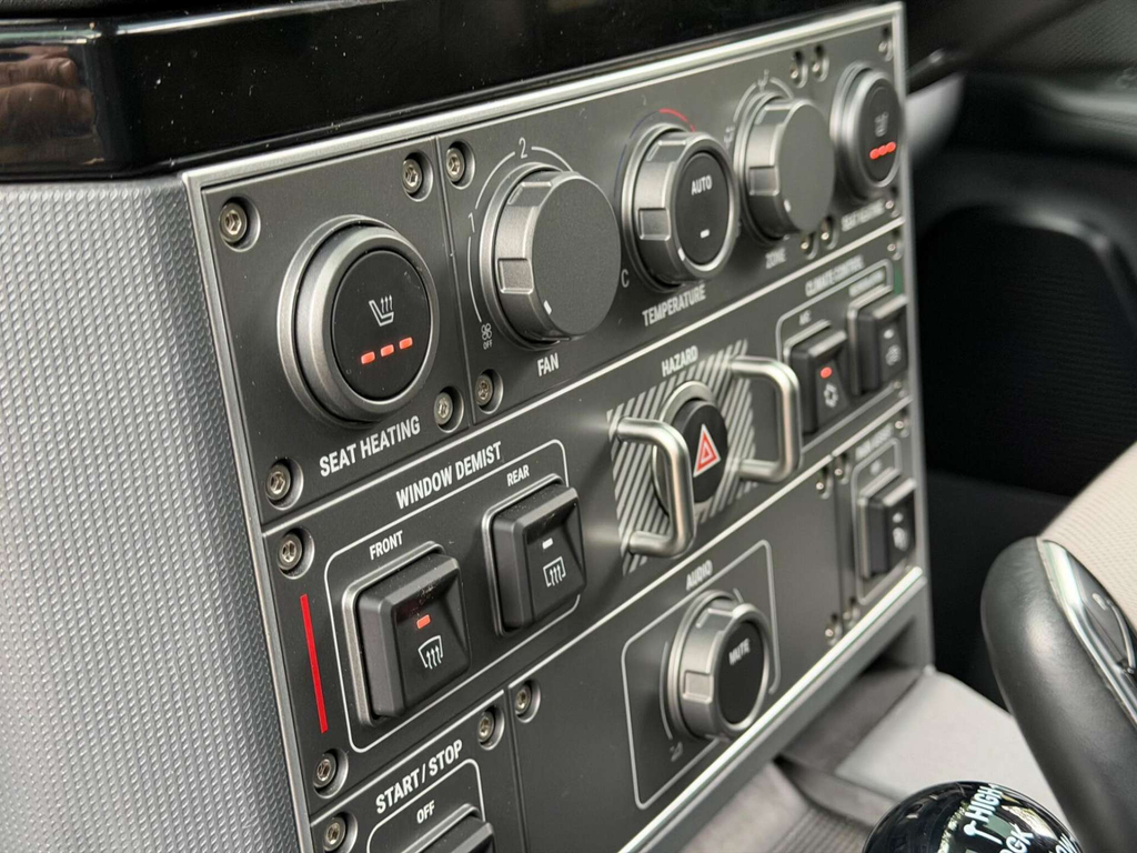 Volkswagen 150Kw Life Pro Perform 77Kwh Grey #67