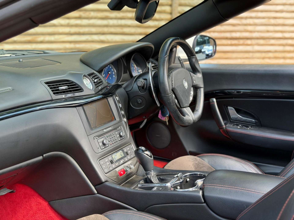 Maserati GranCabrio V8 Sport Convertible Mc Shift #2