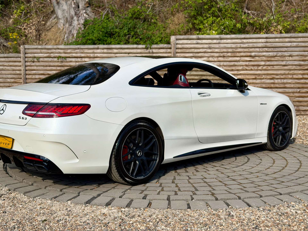 Mercedes-Benz S Class Black #86