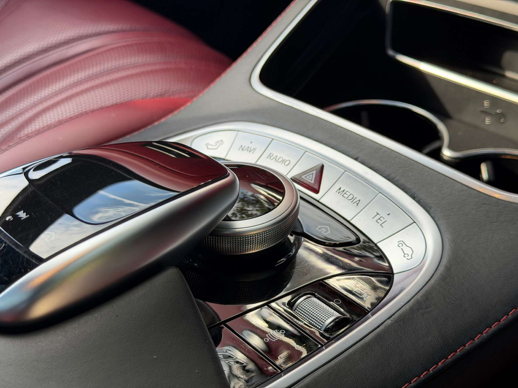 Mercedes-Benz S Class Black #56