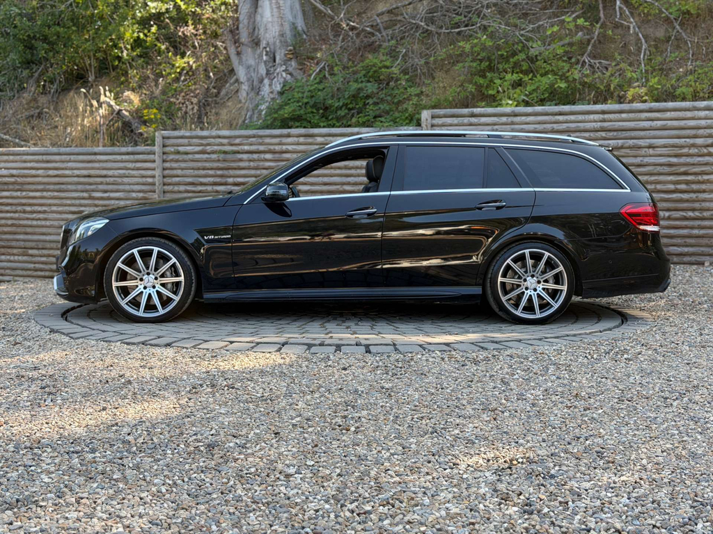Mercedes-Benz E Class E220d Se 9G-tronic Black #11