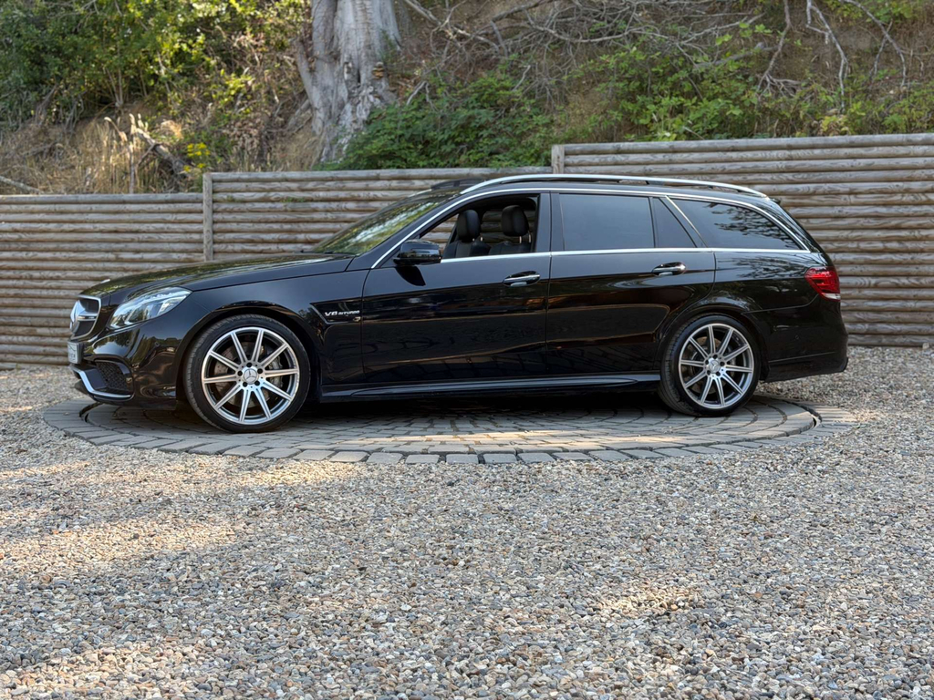 Mercedes-Benz E Class E220d Se 9G-tronic Black #7