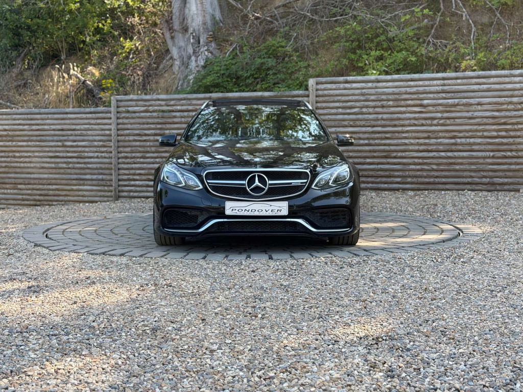 Mercedes-Benz E Class E220d Se 9G-tronic Black #31