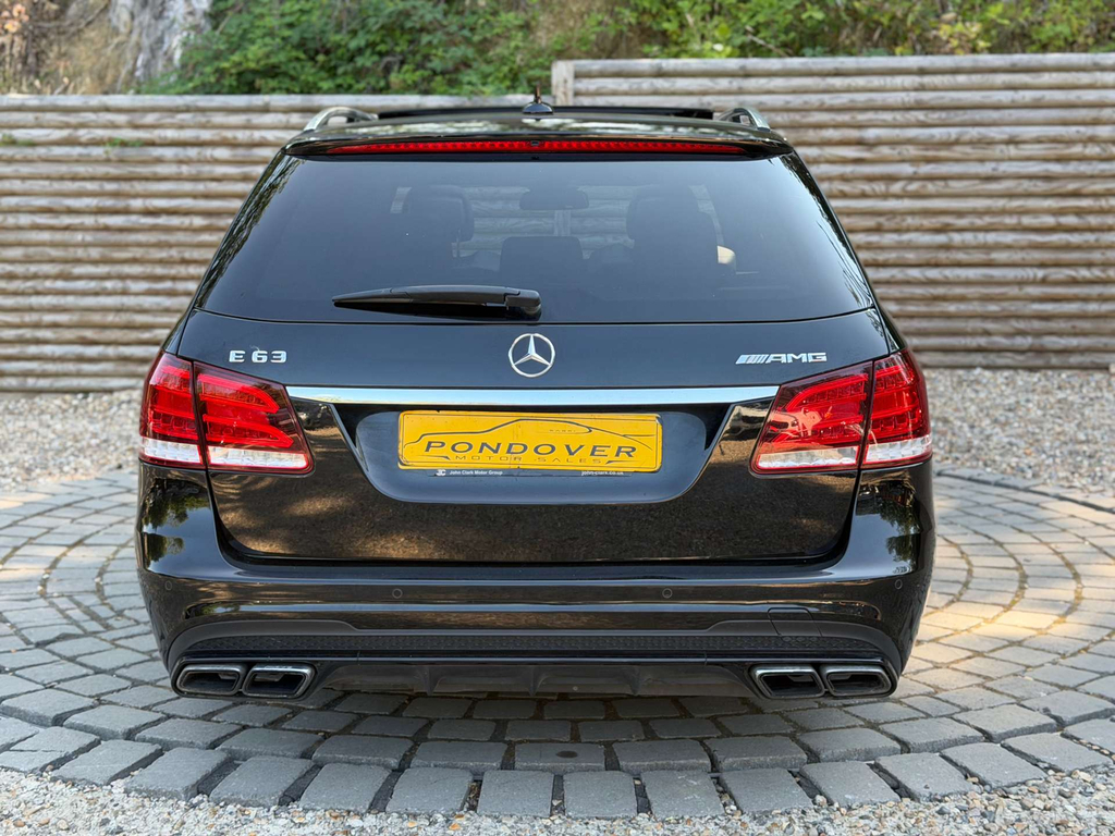 Mercedes-Benz E Class E220d Se 9G-tronic Black #84