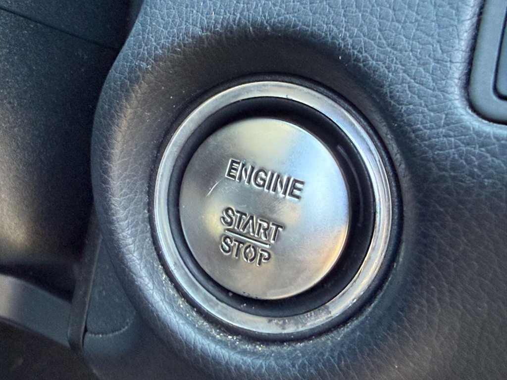 Mercedes-Benz E Class E220d Se 9G-tronic Black #57