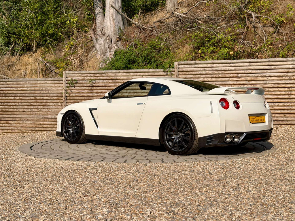 Nissan GT-R Coupe Grey #16