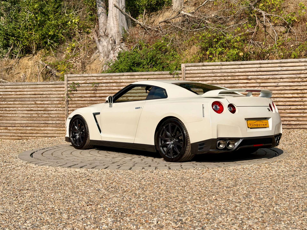 Nissan GT-R Coupe Grey #17