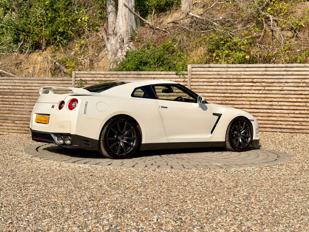 Nissan GT-R Coupe Grey #21