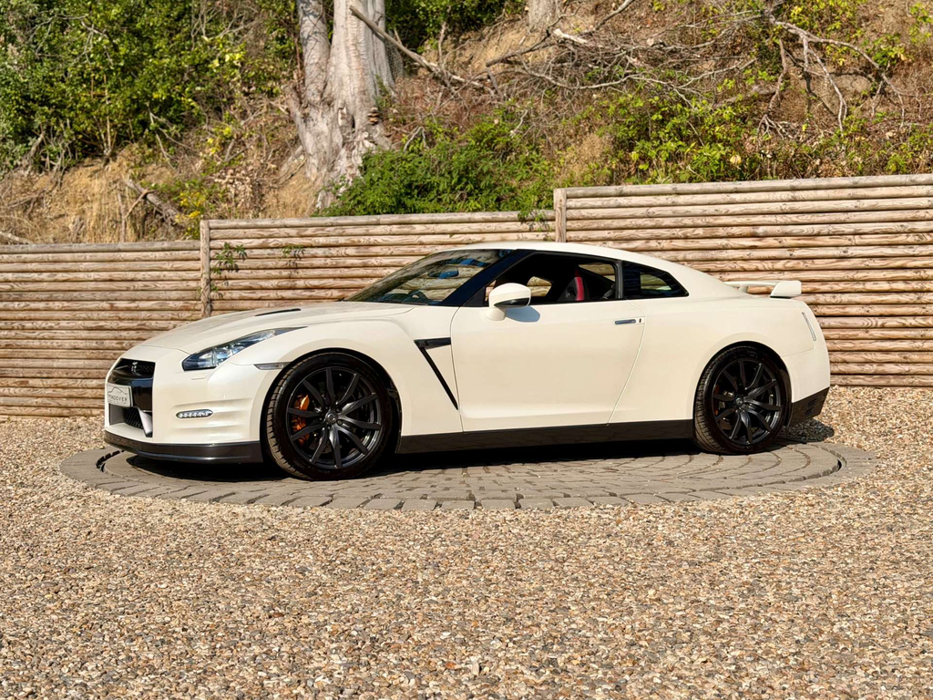 Nissan GT-R Coupe Grey #6