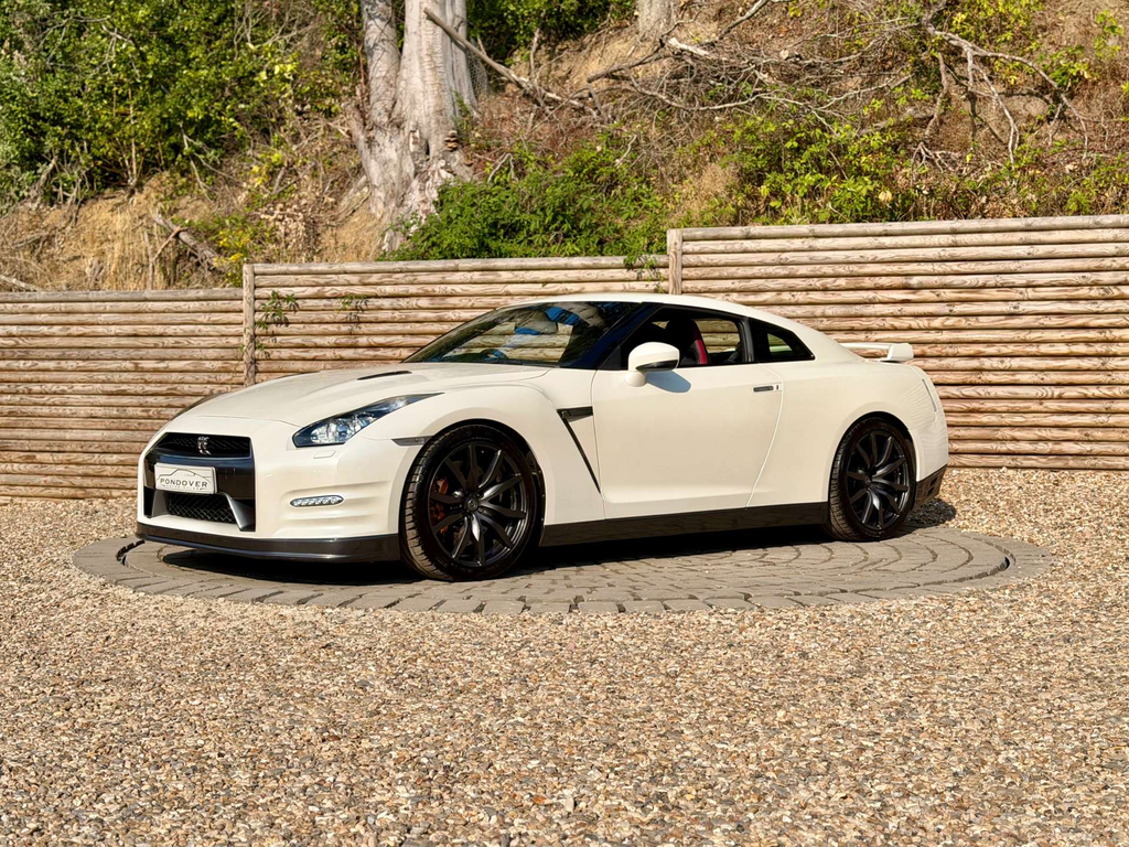 Nissan GT-R Coupe Grey #4