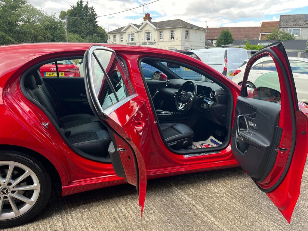 Mercedes-Benz A Class Hatchback 1.3 A180 Sport 7G-dct Euro 6 Ss Red #2