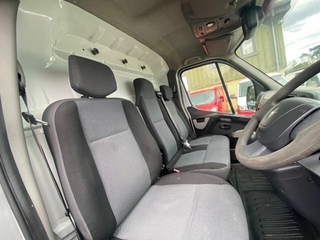 Renault Master Dci 35Dropside Red #5