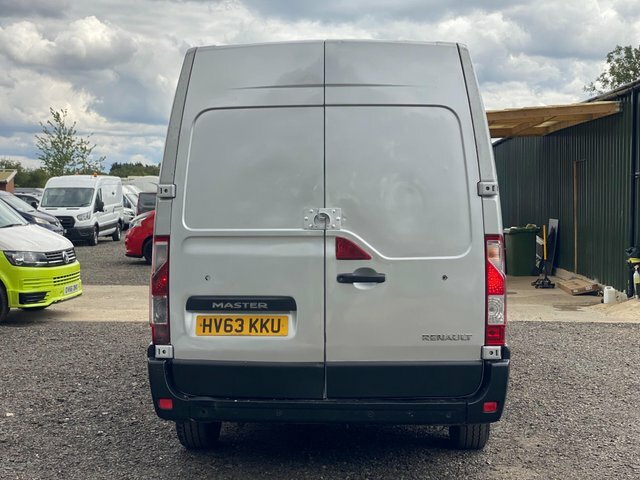 Renault Master Dci 35Dropside Red #11