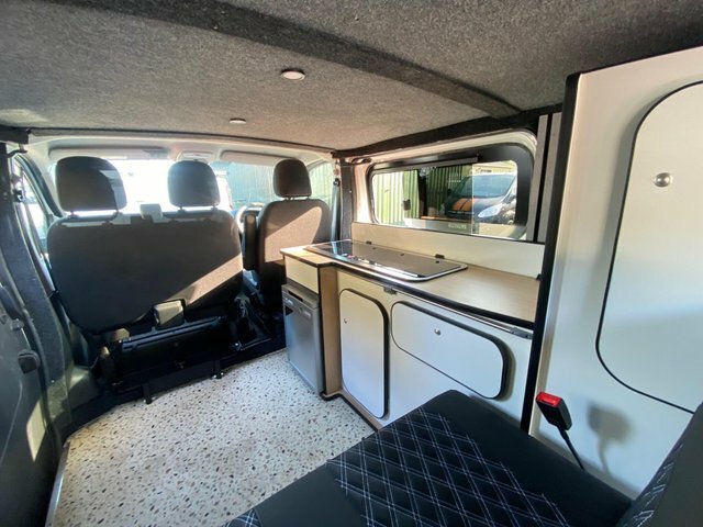Vauxhall Vivaro 1.6 Cdti 2900 Kitchen-sink-solar-rr-windows VK64OGT White #4