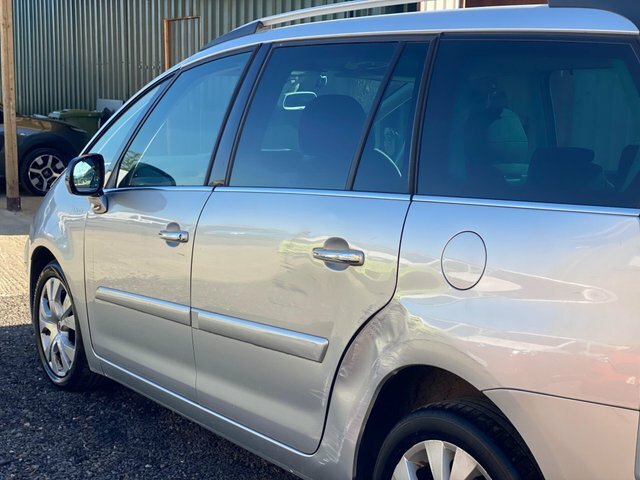 Citroen Grand C4 Picasso E-hdi Vtr Plus Egs 5-Door Silver #29