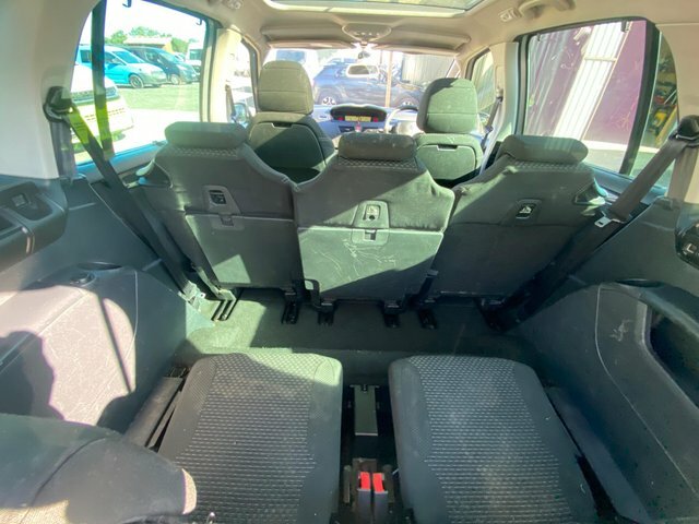Citroen Grand C4 Picasso E-hdi Vtr Plus Egs 5-Door Silver #44