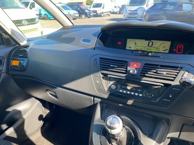 Citroen Grand C4 Picasso E-hdi Vtr Plus Egs 5-Door Silver #9