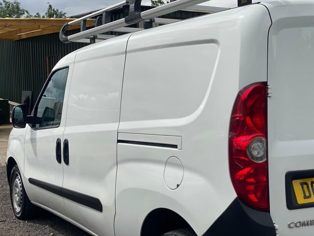 Vauxhall Combo  White #31