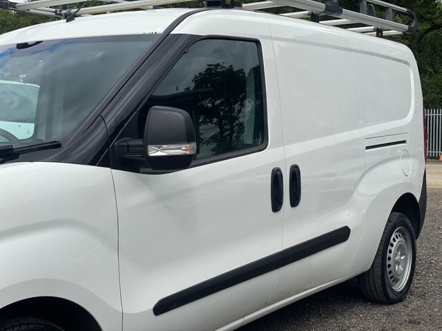 Vauxhall Combo  White #29