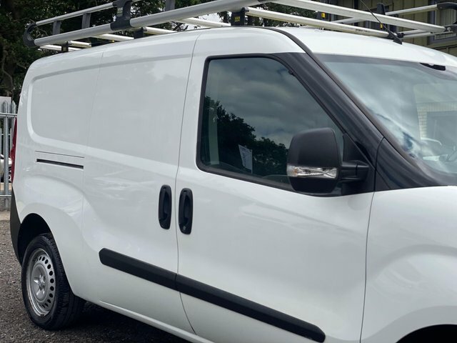 Vauxhall Combo  White #27